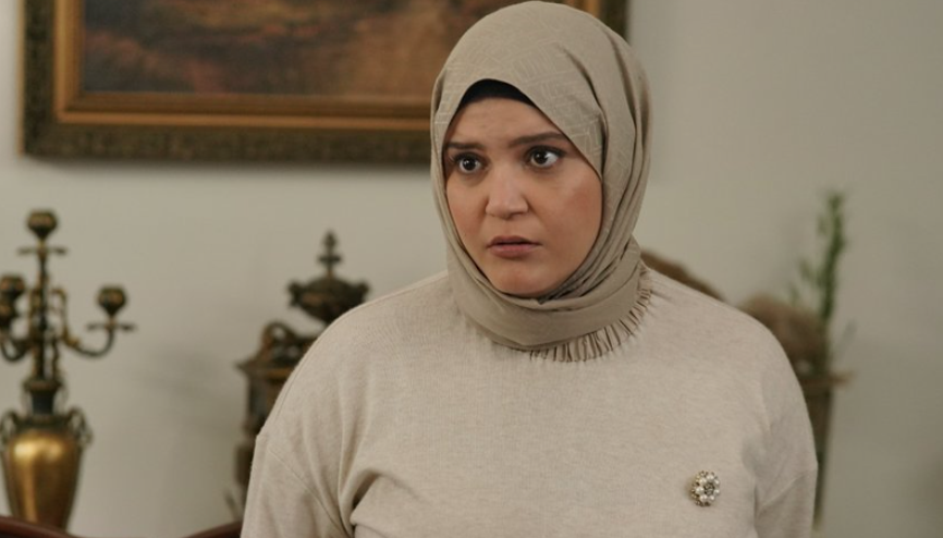 Kızılcık Şerbeti Nilay kimdir Kızılcık Şerbetinin Nilayı Feyza Civelek kaç yaşında, nereli, hangi dizilerde oynadı