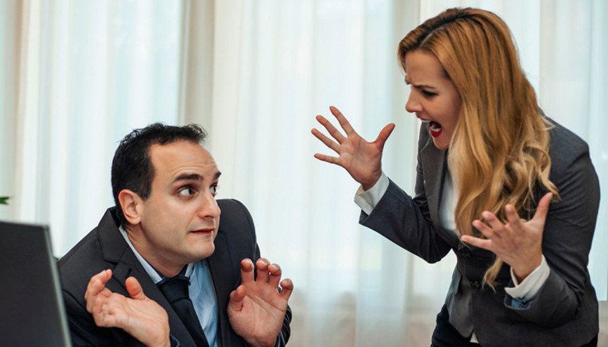 Personelini aşağılayan patronlar dikkat