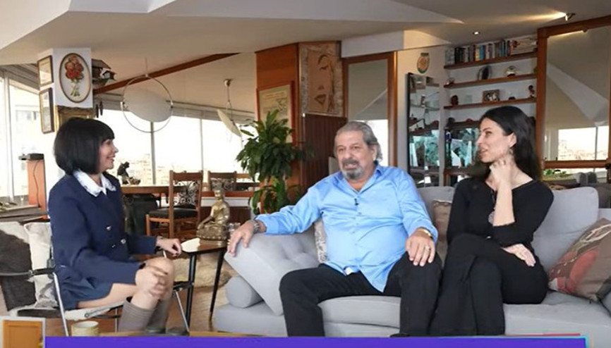 Erman Toroğlu 35 yaş küçük eşi ile evinin kapılarını Evrim Akın İle Ev Gezmesine açtı Erman Toroğlu eşi kimdir, kaç yaşında, ne iş yapıyor