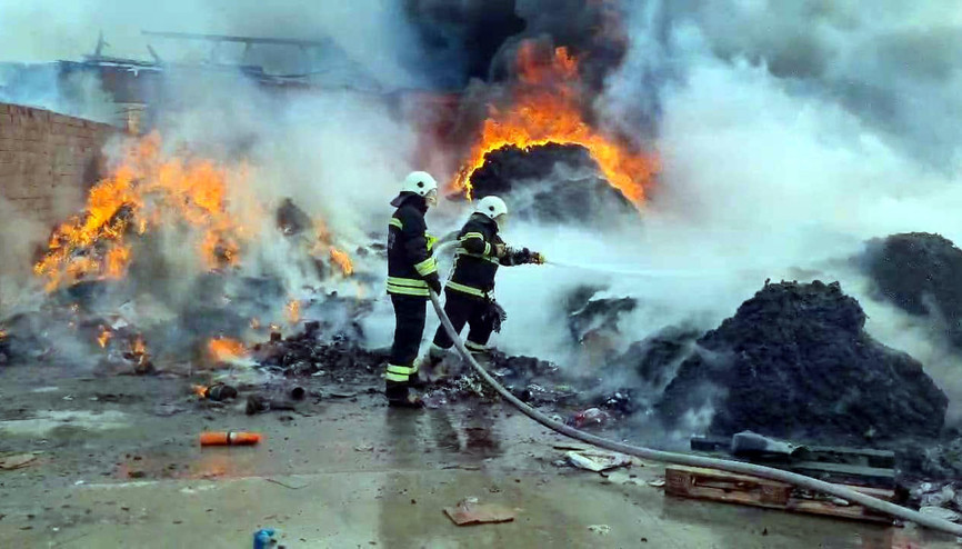 Tekirdağda geri dönüşüm tesisinde yangın