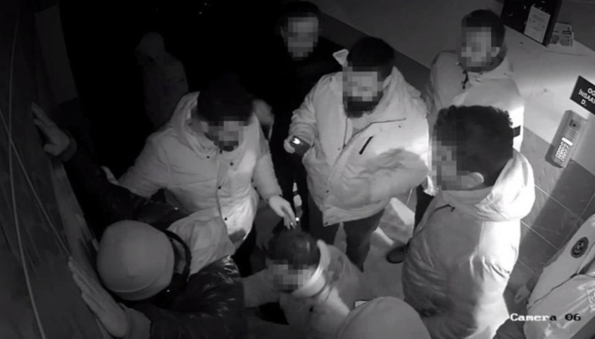 Kilise saldırganları böyle gözaltına alındı... Görüntüler ortaya çıktı Saldırıda kullanılan silahlardan biri bulundu