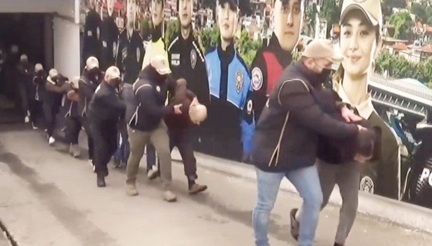 Havalimanı saldırısının izi kilisede çıktı Havalimanı saldırısının izi kilisede çıktı