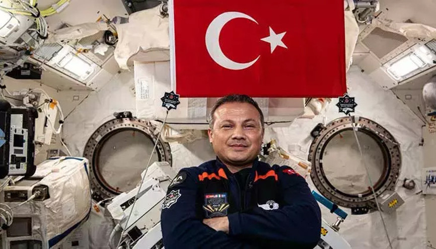 Astronot Gezeravcı ailesini özledi