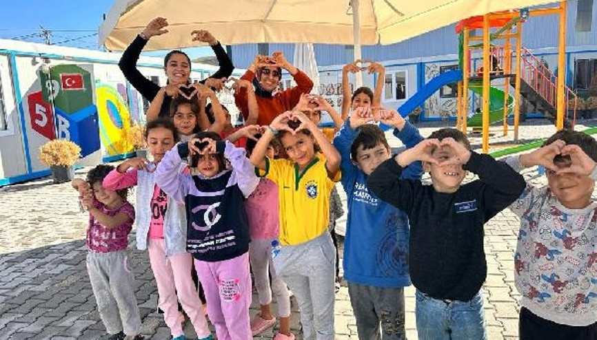 Uludağ Enerji depremin yıl dönümünde Hatay’da umut ışığı olmaya devam ediyor Uludağ Enerji depremin yıl dönümünde Hatay’da umut ışığı olmaya devam ediyor