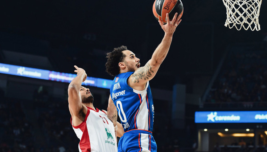 Anadolu Efes, Milano’yu ikinci yarıda yıktı