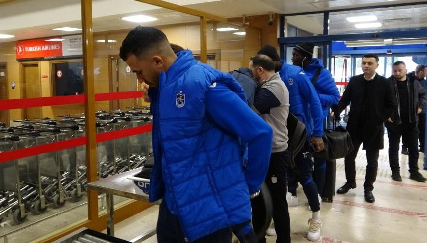 Trabzonspor, Beşiktaş maçı için İstanbula gitti Trezeguet kadroda