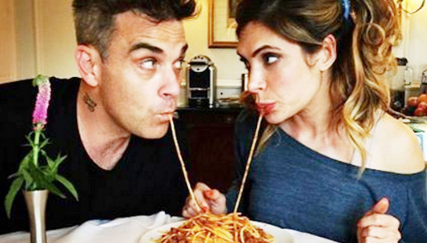 Dört kişi çalıştılar en çok parayı o kazandı... Zaten rekorlar da onun elinde Dört kişi çalıştılar en çok parayı o kazandı... Zaten rekorlar da onun elinde