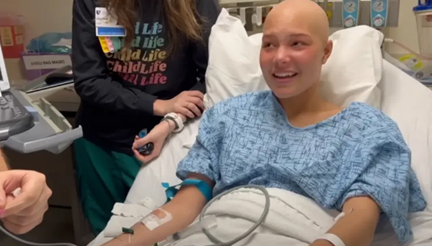 Tam üniversiteye başlayacaktı ki kötü haberi aldı... Ünlü yıldızın kızı kanserle boğuşuyor Tam üniversiteye başlayacaktı ki kötü haberi aldı... Ünlü yıldızın kızı kanserle boğuşuyor