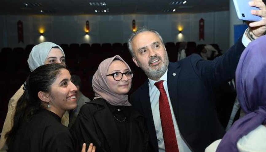 İhtiyaç sahibi öğrencilerin YKS başvuru ücretleri Bursa Büyükşehir Belediyesinden İhtiyaç sahibi öğrencilerin YKS başvuru ücretleri Bursa Büyükşehir Belediyesinden
