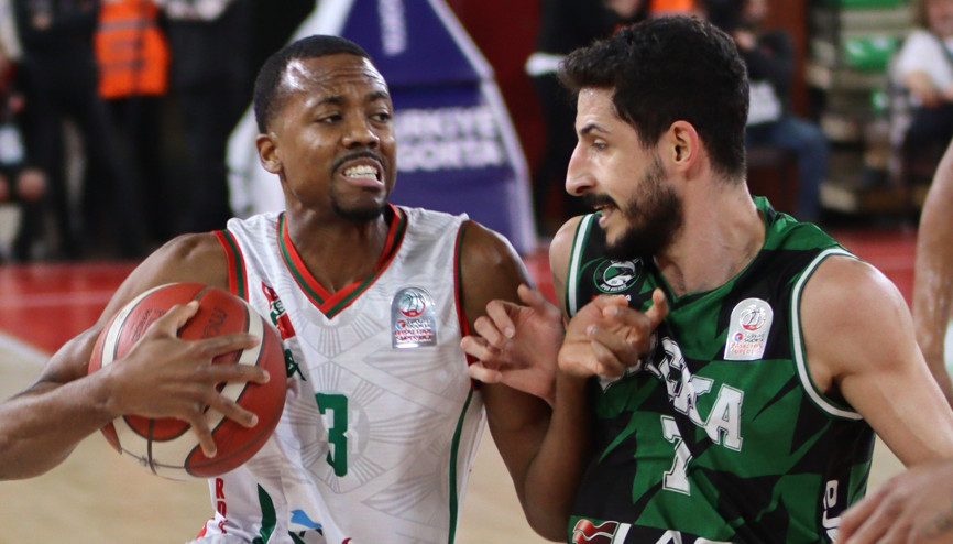 Pınar Karşıyaka’dan acı fren Darüşşafakaya farklı yenildi...