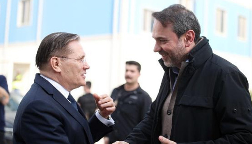 Bakan Bayraktardan Akkuyuya ziyaret