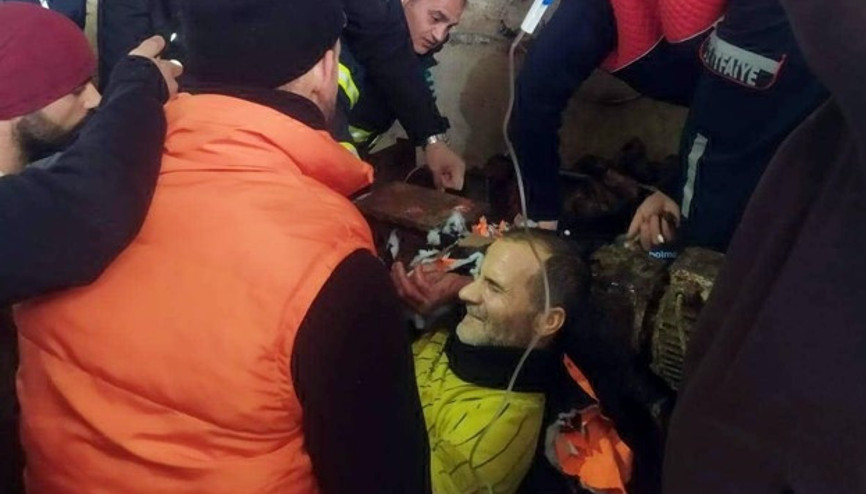 Mezbahada feci kaza: Bir anlık dalgınlık sonucu kolunu makineye kaptırdı