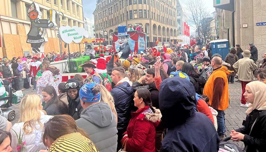 Almanya’da karnaval, korona öncesi günlerine geri döndü