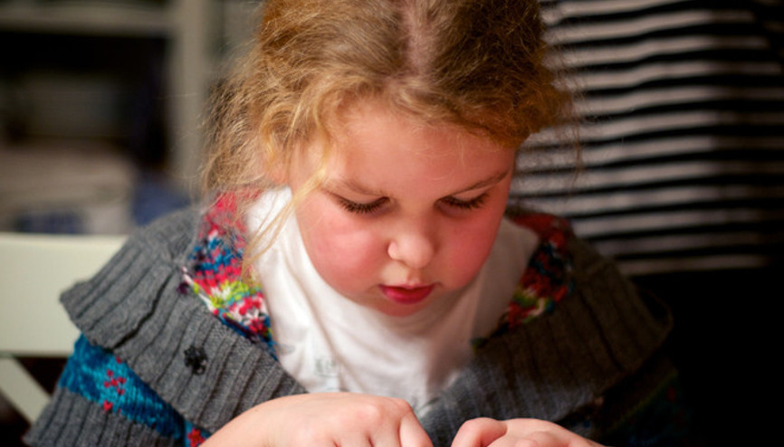Sınavda sol yerine sağ yazdım, hocayı çıldırttım... Öğrenme bozuklukları hakkında merak edilen her şey Sınavda sol yerine sağ yazdım, hocayı çıldırttım... Öğrenme bozuklukları hakkında merak edilen her şey