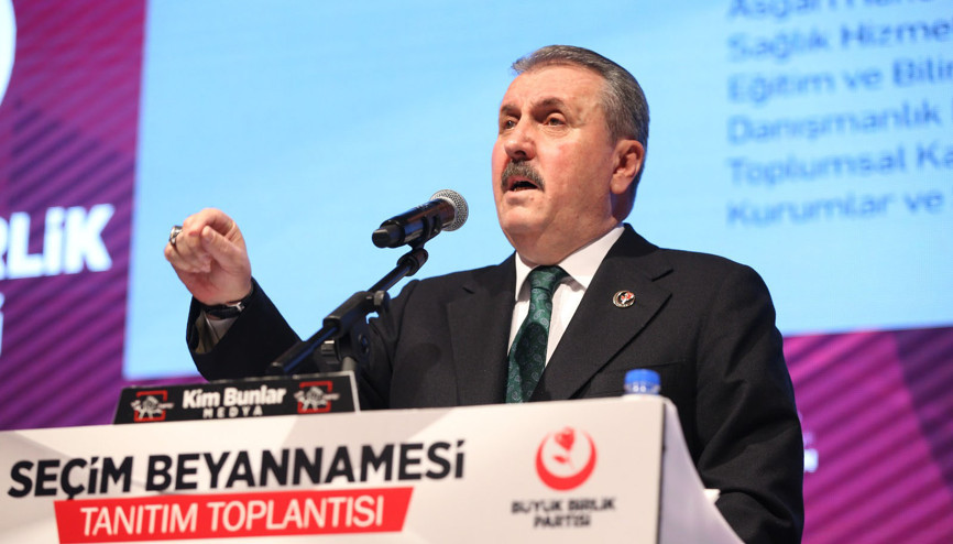 Büyük Birlik Partisi, seçim beyannamesini açıkladı Büyük Birlik Partisi, seçim beyannamesini açıkladı