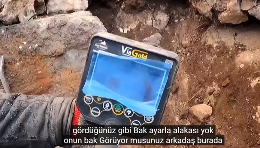 Canlı yayında kaçak kazı: Yaptıkları talanı sosyal medyada yayınlıyorlar