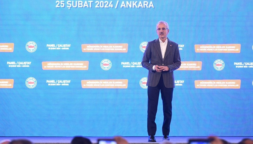 Bakan Uraloğlu, 5G ve 6G yol haritasını paylaştı Bakan Uraloğlu, 5G ve 6G yol haritasını paylaştı