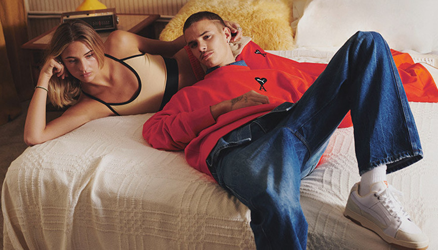 Aynı eve taşınmak ilişkilerine yaramadı… 5 yıllık aşkları bir anda bitiverdi