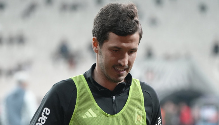 Beşiktaş-Konyaspor maçında Salih Uçan neden oyundan alındı Taraftarın merak ettiği soru, Galatasaray derbisi...