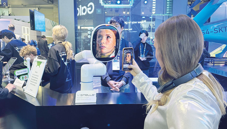 Robotlarla bir gün... Barcelona’daki teknoloji şovunda yapay zekâ destekli robotları inceledik