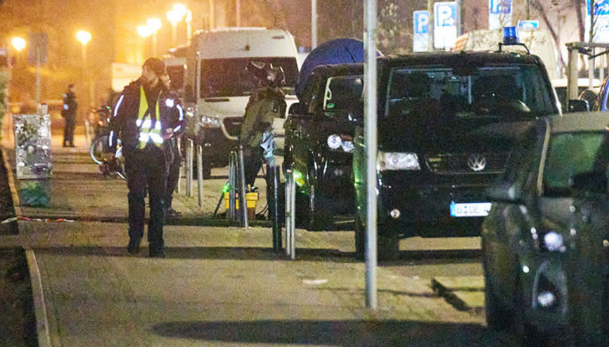 RAF teröristinin evinden el bombası çıktı