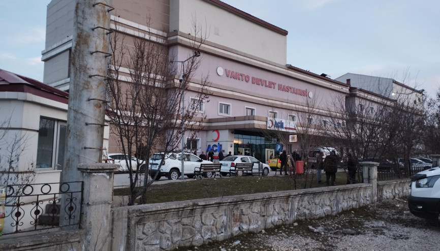 At eyeri tartışmasında tüfekle vurulan 13 yaşındaki Eyüp, öldü At eyeri tartışmasında tüfekle vurulan 13 yaşındaki Eyüp, öldü