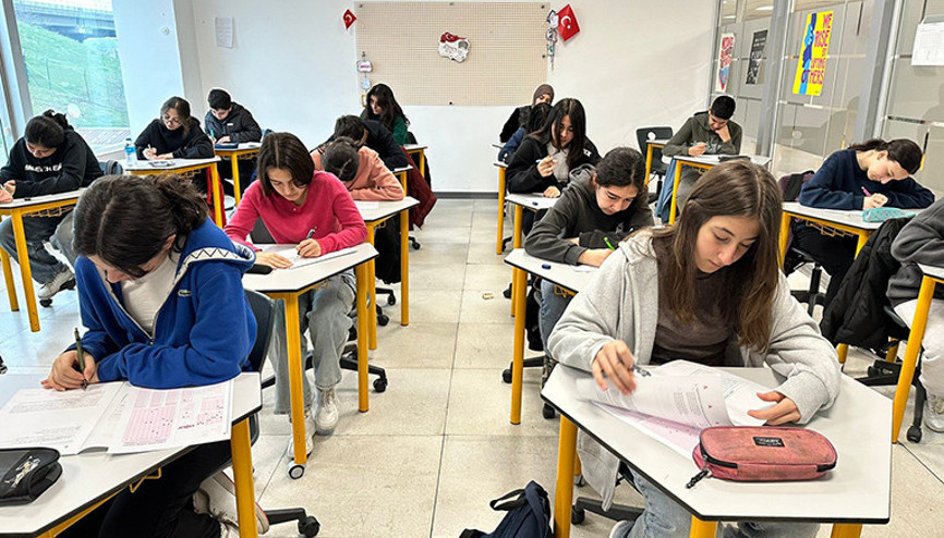 Demirören Medya Lisesinde LGS denemesi