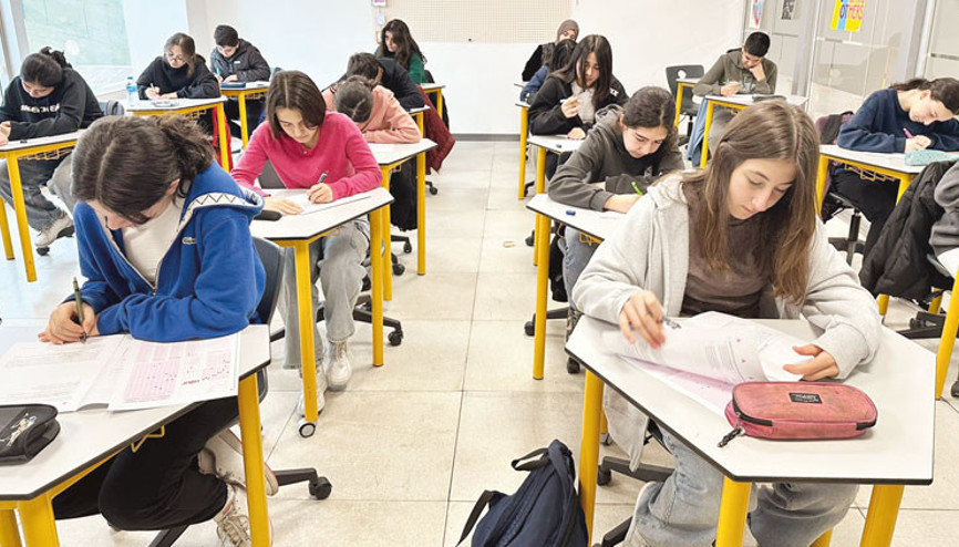 Demirören MTAL’de LGS provası