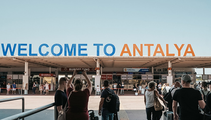 Antalyada turist rekoru