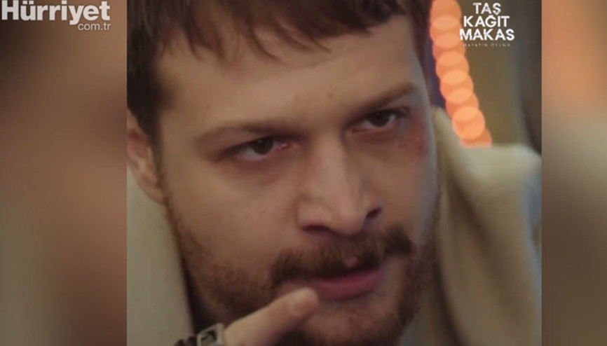 Burak Yörük, sosyopat tiplemesiyle dikkat çekti