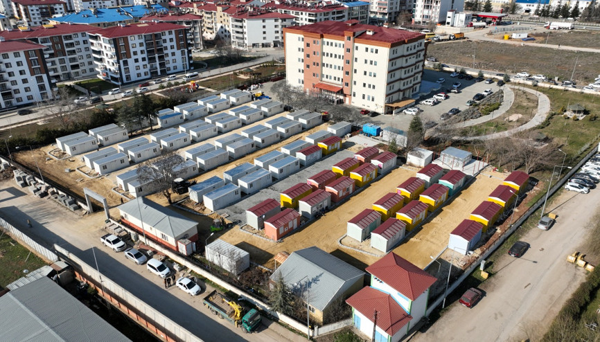 Deprem uzmanlarının uyardığı Tuncelide, 12 konteyner kent kuruluyor