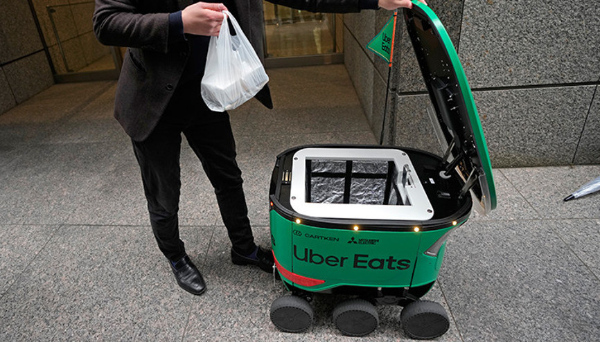 Tokyoda robot kuryeler yemek dağıtacak