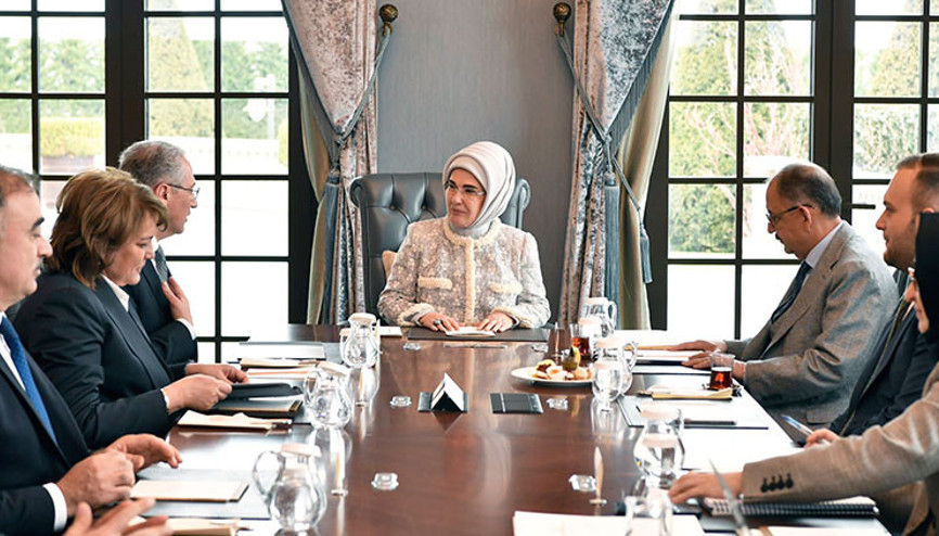 Emine Erdoğan, COP29 Başkanı Babayev ile görüştü