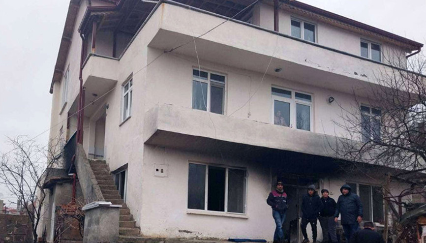 Ispartada korkutan yangın: Buzdolabı evi yaktı
