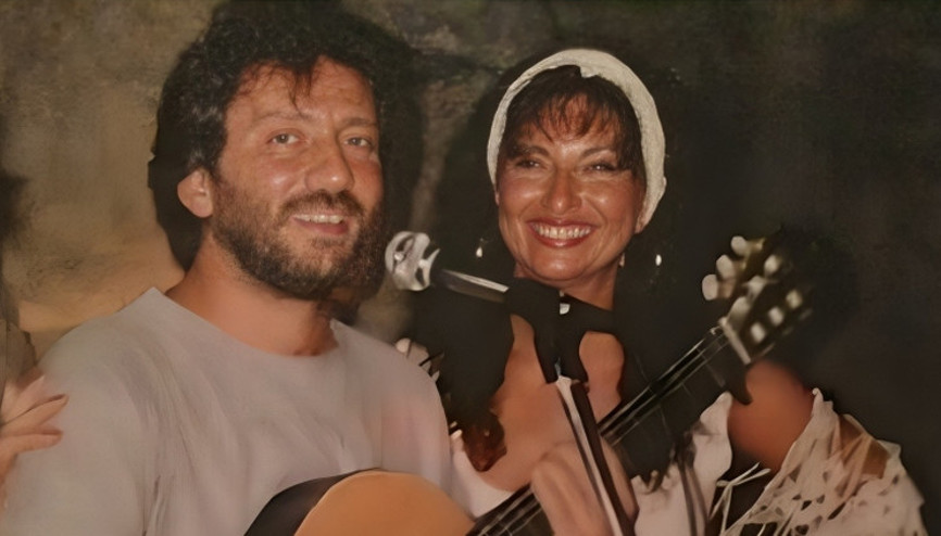 Üçüncü eşim Galatasaray Lisesinde öğretmendi...