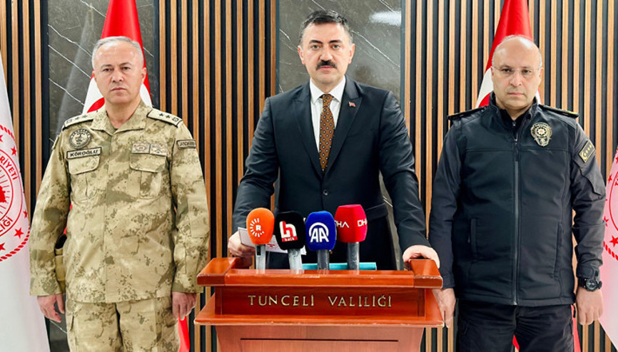 Tunceli Valisi Bülent Tekbıyıkoğlu: İstihbari kayıtlara göre ilimizde herhangi bir terörist unsur kalmamıştır Tunceli Valisi Bülent Tekbıyıkoğlu: İstihbari kayıtlara göre ilimizde herhangi bir terörist unsur kalmamıştır