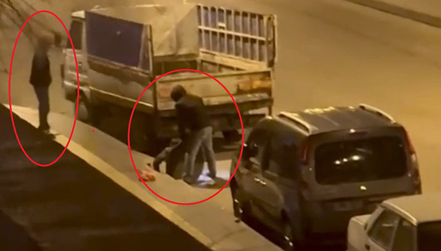 1 ton kablo çalıp sattılar Polisten şebeke liderine: Yolun sonuna geldik 1 ton kablo çalıp sattılar Polisten şebeke liderine: Yolun sonuna geldik