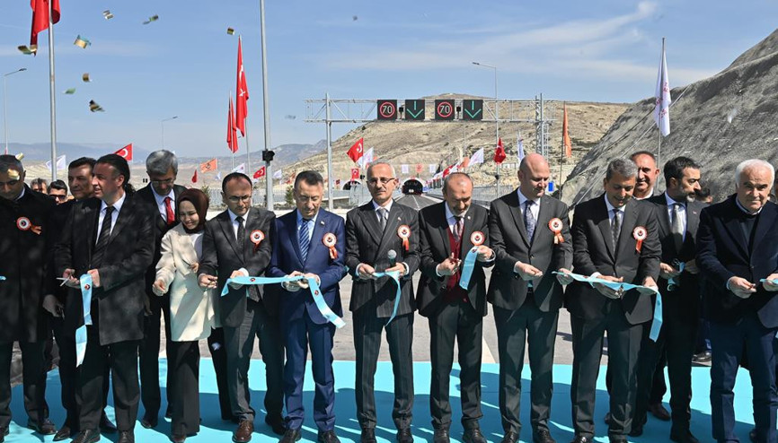 Kuş Cenneti tüneli açıldı