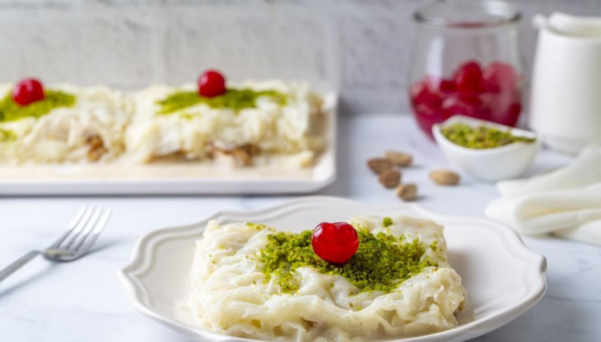 Ustasından güllaç tarifi: 6 yapraklı güllaç tarifi püf noktası Evde güllaç nasıl yapılır