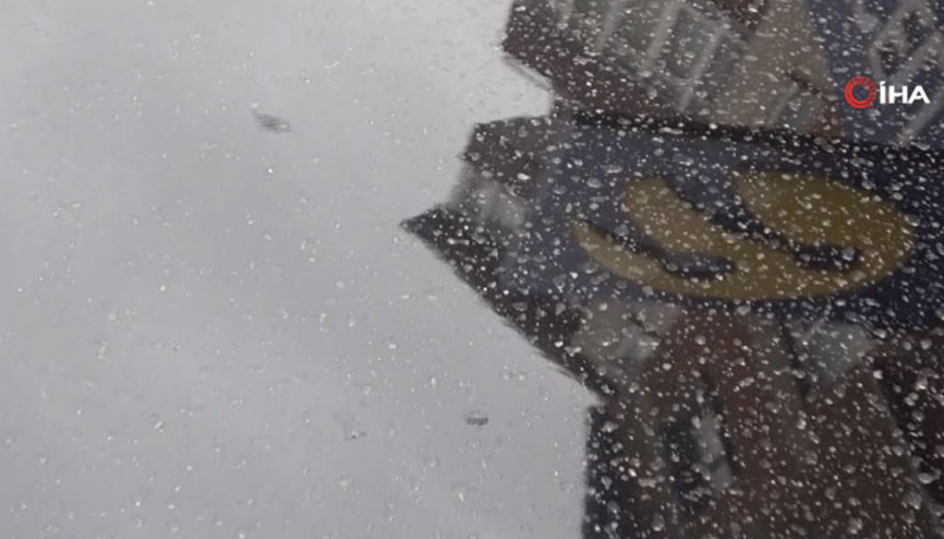 İstanbul’a çamur yağdı