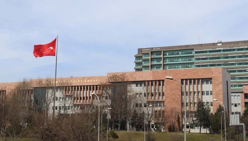 ABD ihbar etti... Gaziantepte iğrenç olay: Kız kardeşini taciz edip videoları sosyal medyada paylaştı İyi hal indirimi uygulandı ABD ihbar etti... Gaziantepte iğrenç olay: Kız kardeşini taciz edip videoları sosyal medyada paylaştı İyi hal indirimi uygulandı