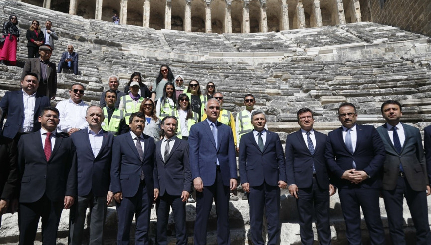 Bakan Ersoydan Aspendos Antik Kenti açıklaması 4 yıllık çalışma periyodunu anlattı Bakan Ersoydan Aspendos Antik Kenti açıklaması 4 yıllık çalışma periyodunu anlattı