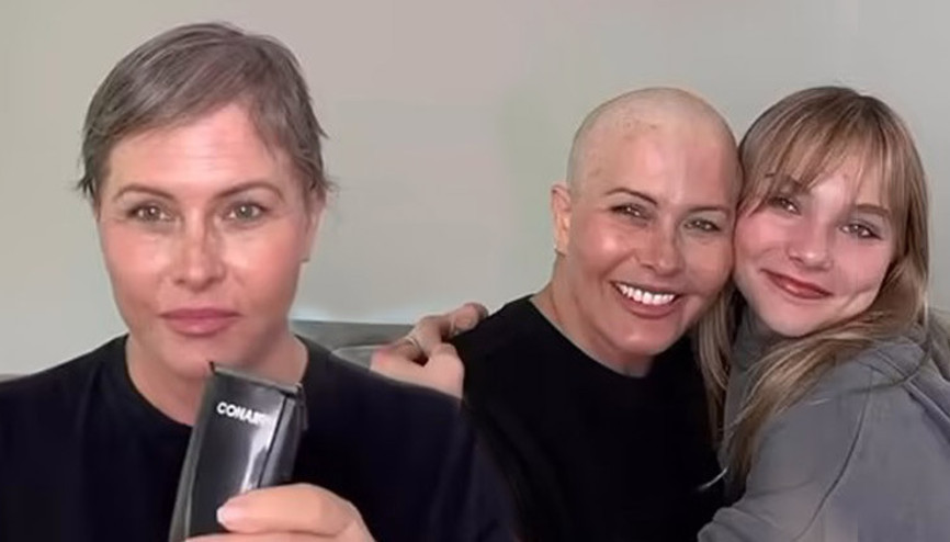 Kansere yakalanan ünlü oyuncunun duygusal paylaşımı… Cesur bir savaşçı gibi saçlarını kendi kazıdı Kansere yakalanan ünlü oyuncunun duygusal paylaşımı… Cesur bir savaşçı gibi saçlarını kendi kazıdı