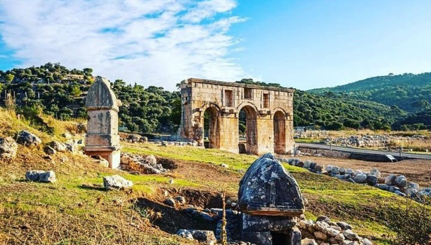 Kaş Çevre ve Kültür Derneğinden Patara çağrısı