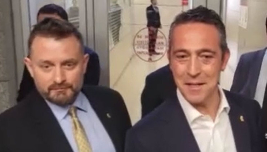 Fenerbahçe Başkanı Ali Koç, Selahattin Bakiye destek amacıyla adliyeye geldi