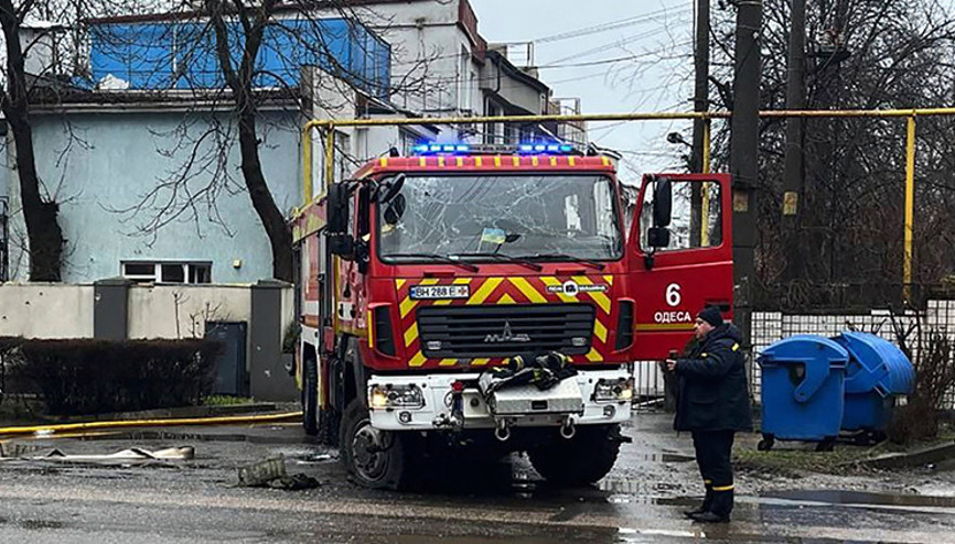 Odessa saldırısında can kaybı artıyor Ukrayna, Rusya’daki petrol rafinerisini vurdu