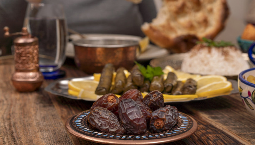 RAMAZAN İFTAR MENÜSÜ 7. GÜN (17 Mart 2024) || Bugün iftara ne pişirsem Çorbadan tatlıya farklı yemek tarifleri ile günün Ramazan menüsü