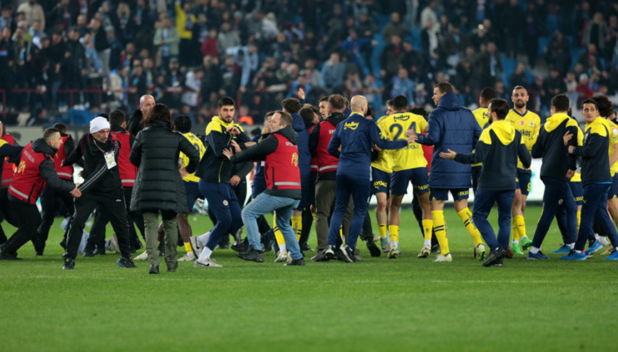 İçişleri Bakanı Ali Yerlikayadan Trabzonspor-Fenerbahçe maçı açıklaması: Soruşturma başlatıldı