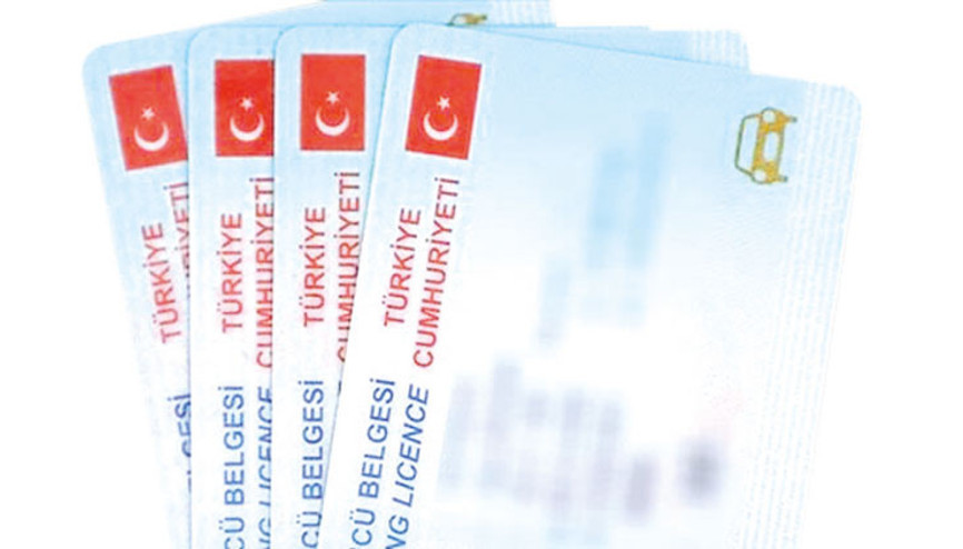 Ehliyet çetesi savcıya tosladı