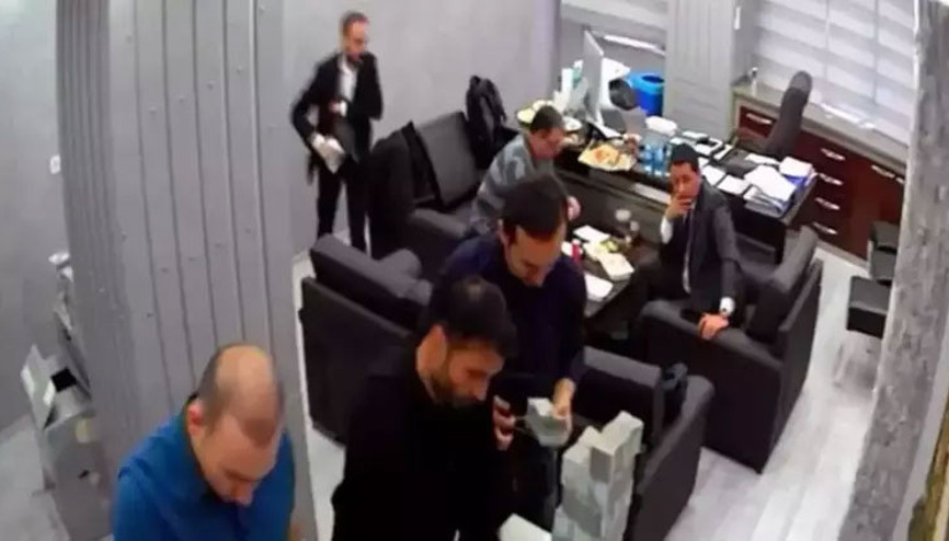 CHPde para sayma görüntüleri: Soruşturmada bir kişi daha adliyede